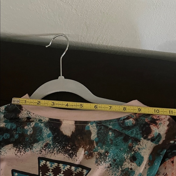 Women's Short Sleeve Graphic Tee - Multicolor - Picture 7 of 7